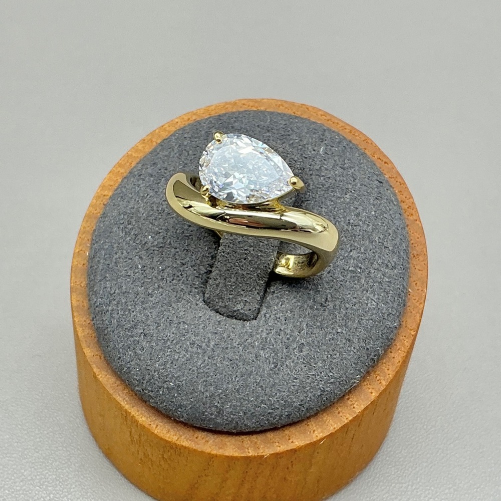 Pear Cut Solitaire Ring Women Gold Tone Bypass Band Clear Stone Size 6 Jewelry